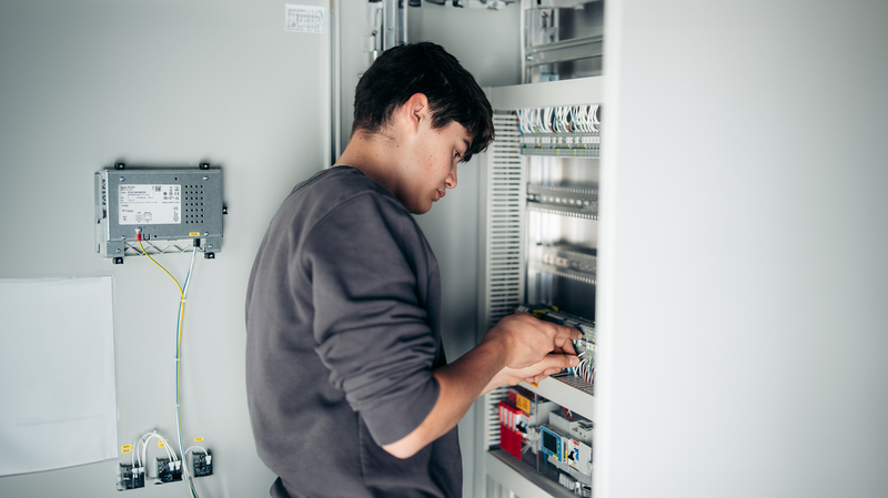 Lehrstellen - ISP Electro Solutions AG